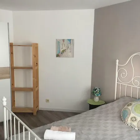 Appartement Button In Downtown