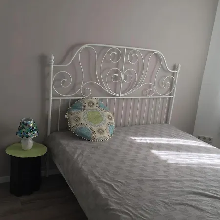 Button In Downtown Appartement *