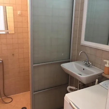 Button In Downtown * 索菲亞