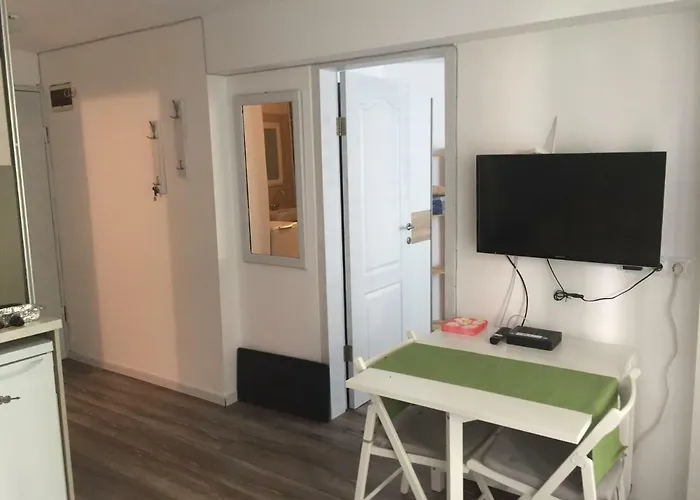 Apartman Button In Downtown *